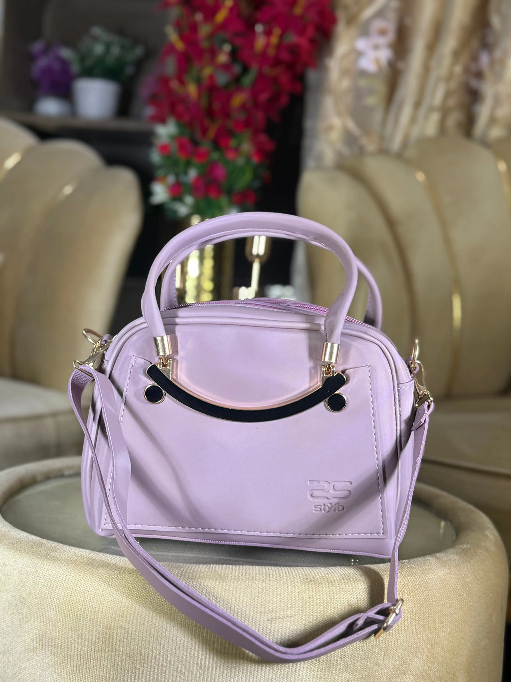 Smiley  Handbag H&B COLLECTION